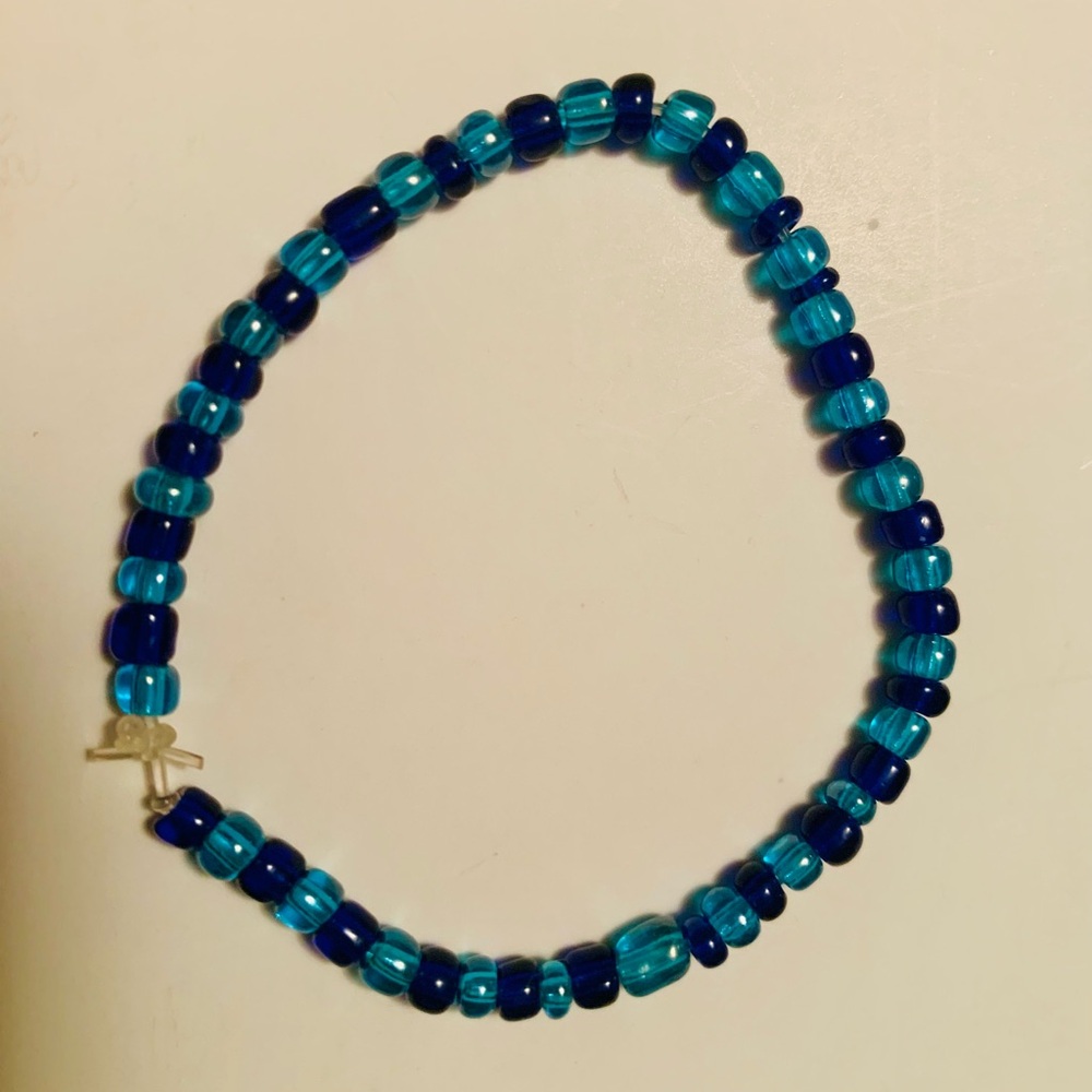 Dark blue and electric blue bracelet
